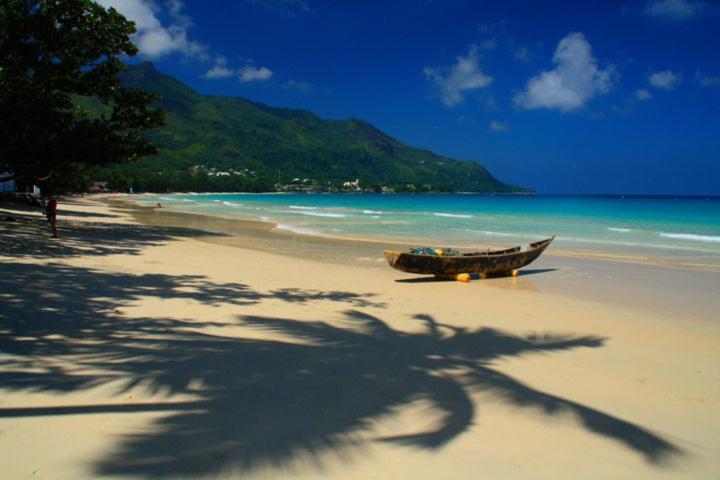 Bord Mer Villa Beau Vallon  Esterno foto